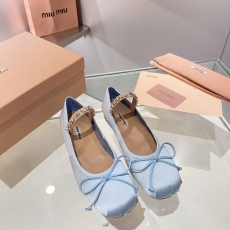 Miu Miu flat shoes